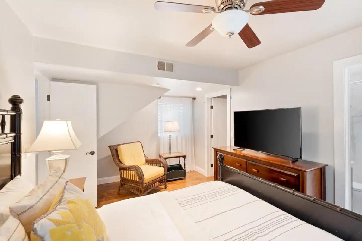 Elegant Beach Living, Just Blocks To The Sand Huntington Beach Buitenkant foto
